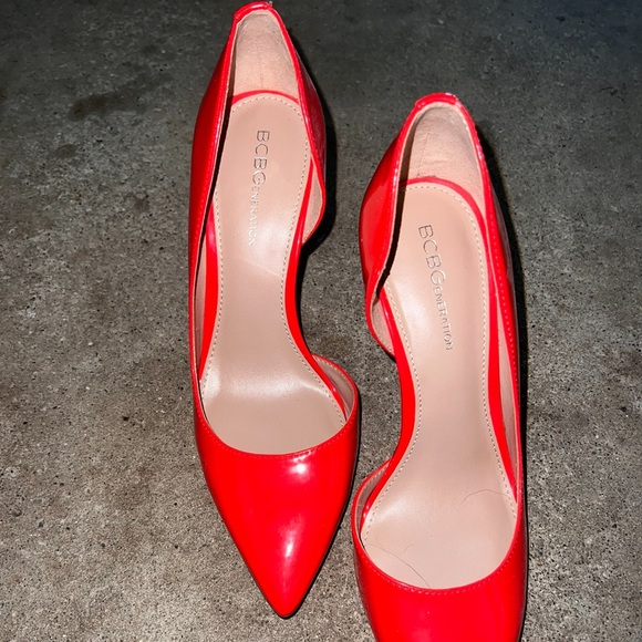 Red Heels - Picture 5 of 5
